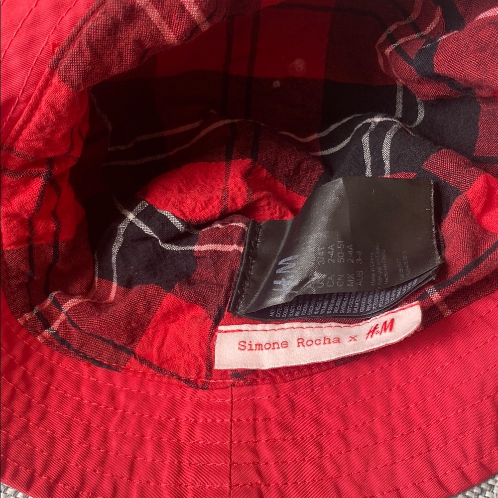 Simone Rocha Red Bucket Hat - Picture 5 of 6